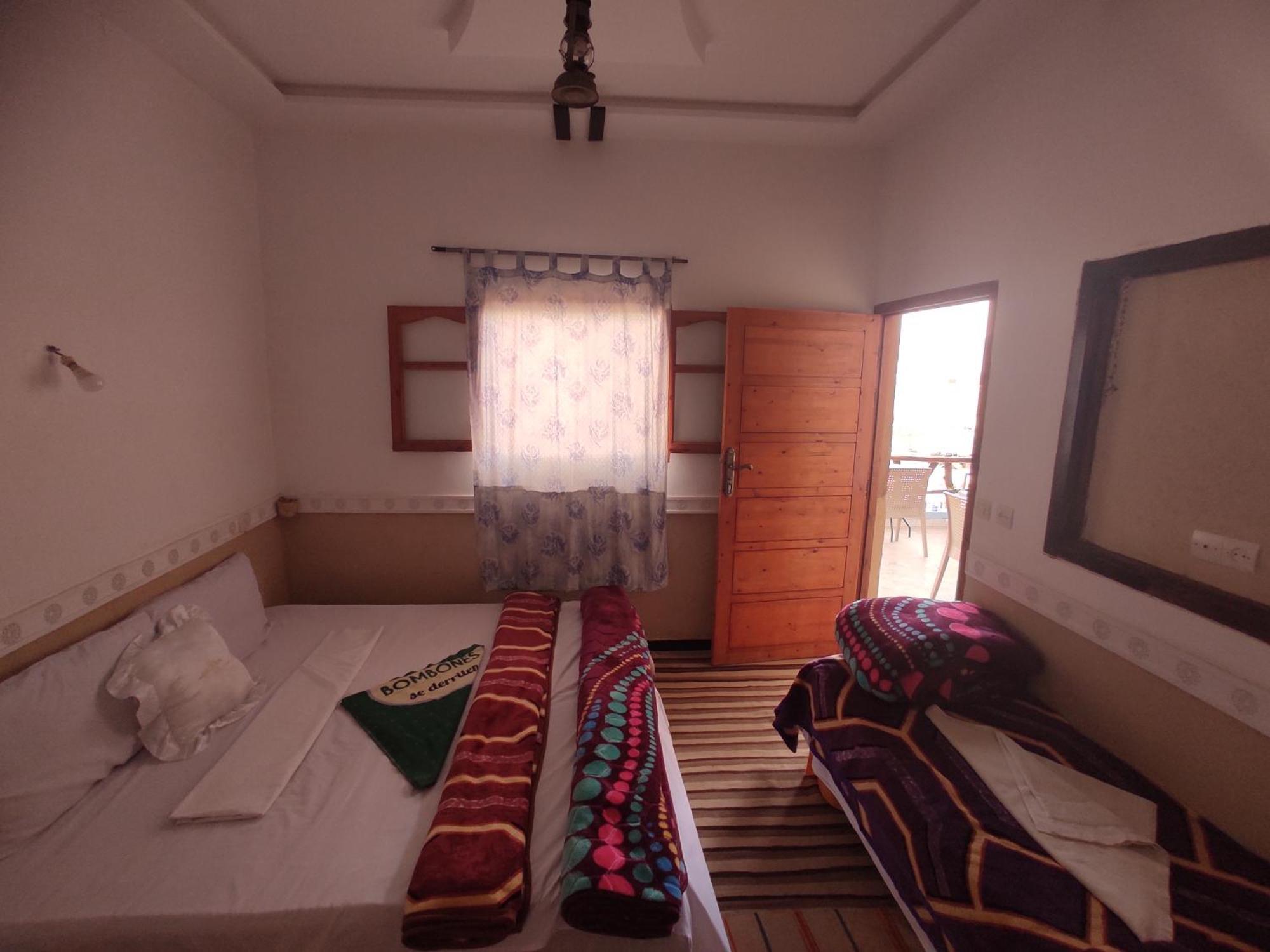 Hotel Restaurant Ait Saderat Boumalne Dades Екстер'єр фото